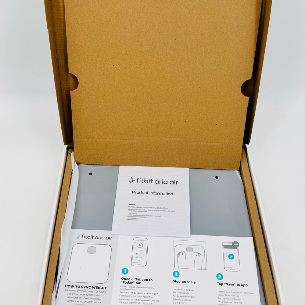 Fitbit Aria Air Smart Scale - Black - Picture 3 of 4